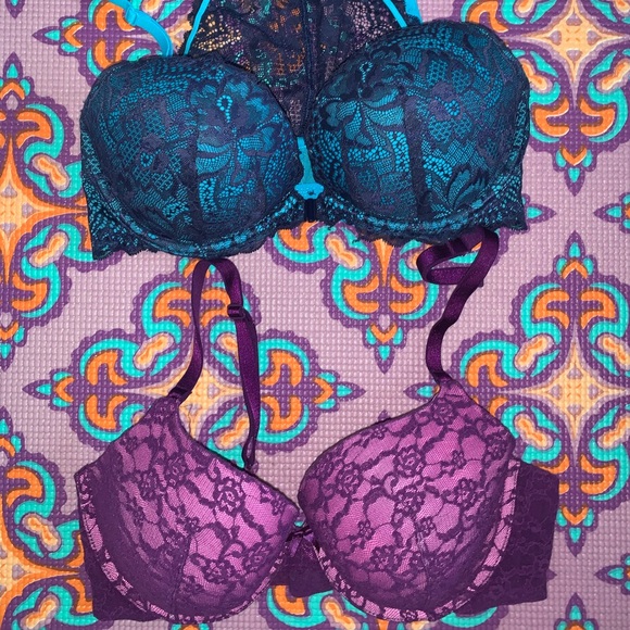 Three Pink Victorious Secret bras - Picture 1 of 3